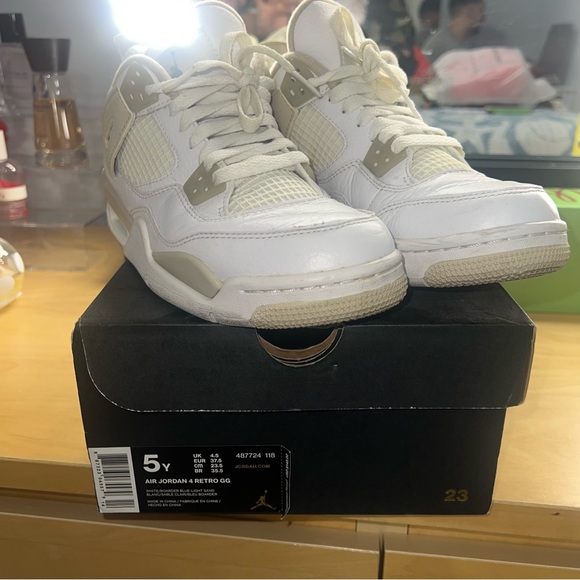 Air Jordan 4 retro GG white/sand color size 5Y - Picture 2 of 12